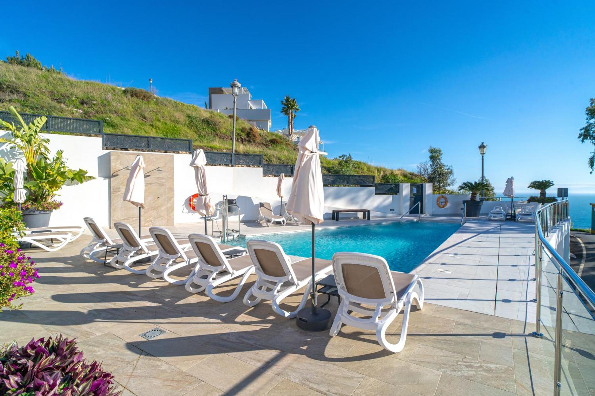 Appartamento Penthouse Balcon Del Mar 121 Casasol Nerja Esterno foto