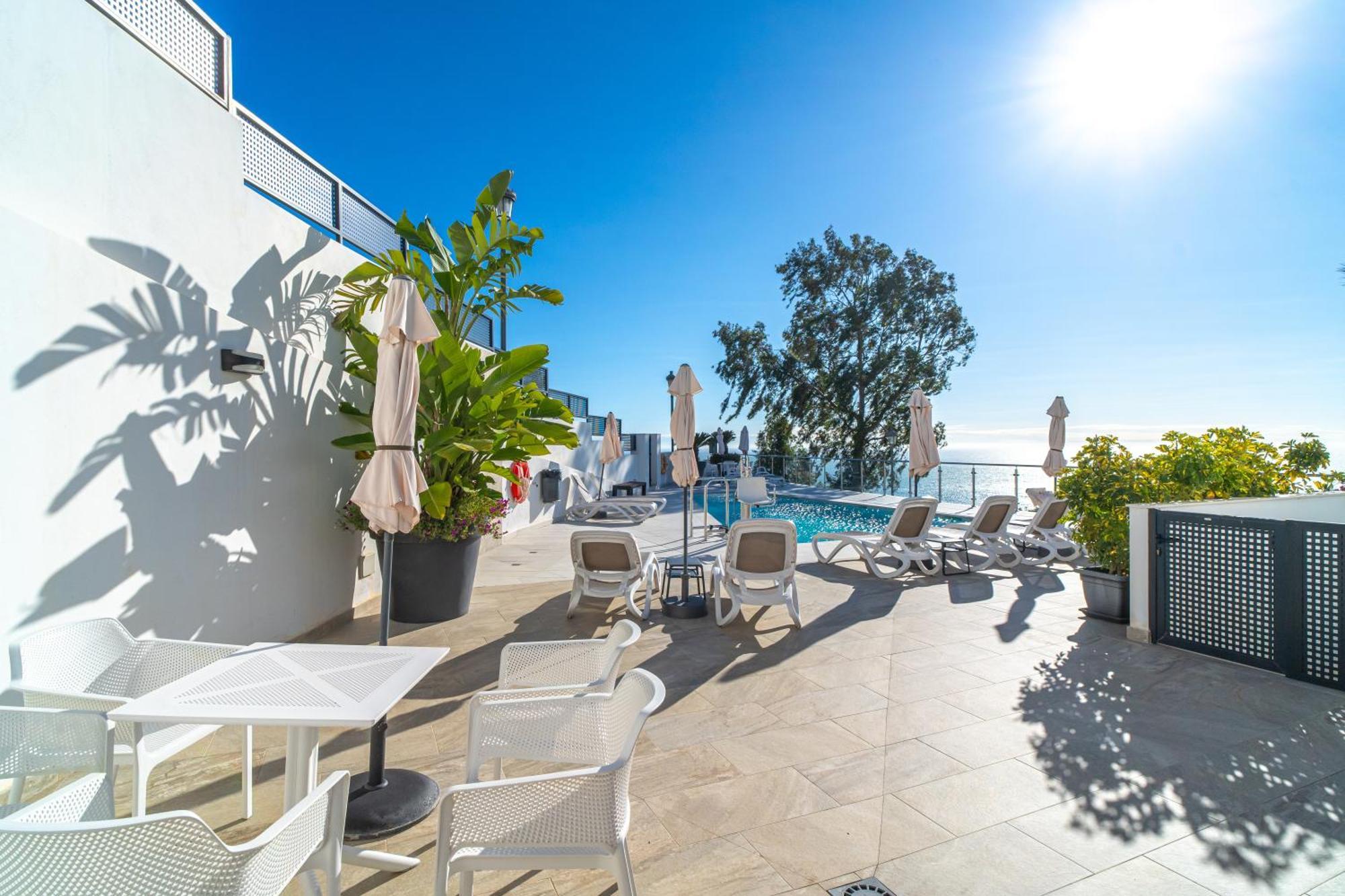 Appartamento Penthouse Balcon Del Mar 121 Casasol Nerja Esterno foto